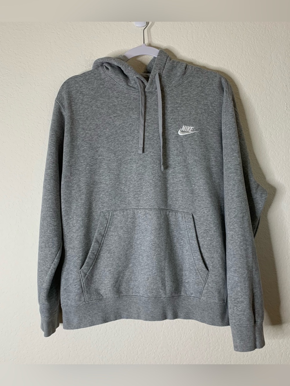 Nike gray hoodie sweatshirt M